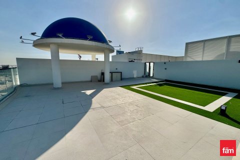 Купить квартиру в Дубай Студио-Сити, Дубай: 2 спальни, 269.8м², № 23224 - фото 7