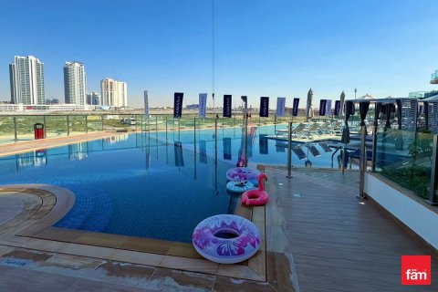 Купить квартиру в Дубай Студио-Сити, Дубай: 2 спальни, 269.8м², № 23224 - фото 12