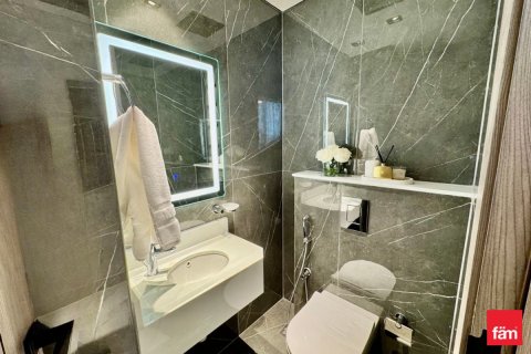 Купить квартиру в Дубай Студио-Сити, Дубай: 2 спальни, 269.8м², № 23224 - фото 15