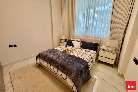 Купить квартиру в Дубай Студио-Сити, Дубай: 2 спальни, 269.8м², № 23224 - фото 21