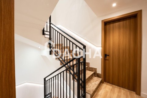 Купить таунхаус в Дубай Инвестмент Парке, Дубай: 4 спальни, 87м², № 104801 - фото 8