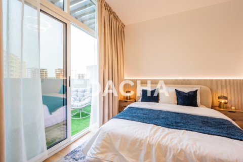 Купить таунхаус в Дубай Инвестмент Парке, Дубай: 4 спальни, 87м², № 104801 - фото 15