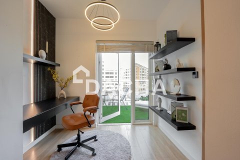 Купить таунхаус в Дубай Инвестмент Парке, Дубай: 4 спальни, 87м², № 104801 - фото 3