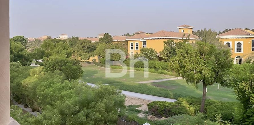Вилла в The Villa, Дубай, 5 спален, 334м², № 21920