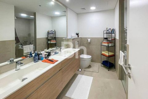 Apartamento en Jumeirah Golf Estates, Dubai, 2 dormitorios, 127 m², № 21916 - foto 7