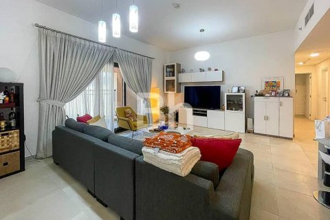 Apartamento en Jumeirah Golf Estates, Dubai, 2 dormitorios, 127 m², № 21916 - foto 1