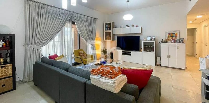 Apartamento en Jumeirah Golf Estates, Dubai, 2 dormitorios, 127 m², № 21916