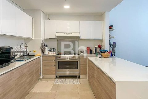 Apartamento en Jumeirah Golf Estates, Dubai, 2 dormitorios, 127 m², № 21916 - foto 3