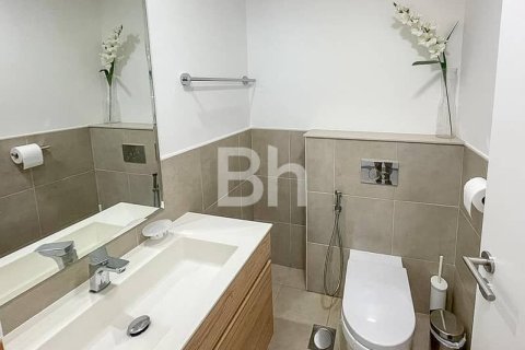 Apartamento en Jumeirah Golf Estates, Dubai, 2 dormitorios, 127 m², № 21916 - foto 10