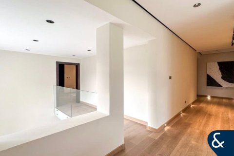 Снять в аренду виллу в The Lakes, Дубай: 6 спален, 692м², № 91497 - фото 9