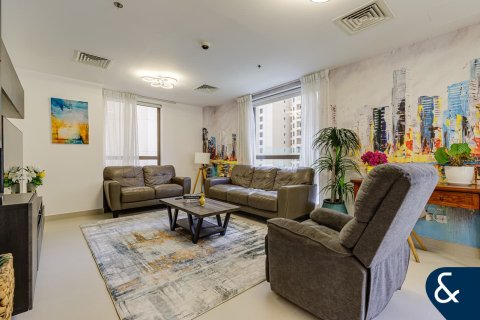 Apartment in Shams, Jumeirah Beach Residence, Dubai 2 bedrooms, 175 sq.m. № 91505 - photo 12