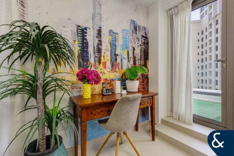 Apartment in Shams, Jumeirah Beach Residence, Dubai 2 bedrooms, 175 sq.m. № 91505 - photo 14