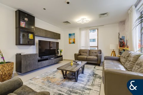 Apartment in Shams, Jumeirah Beach Residence, Dubai 2 bedrooms, 175 sq.m. № 91505 - photo 13