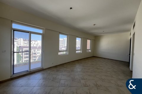 Квартира в Motor City, Дубай, 2 спальни, 140м², № 91495