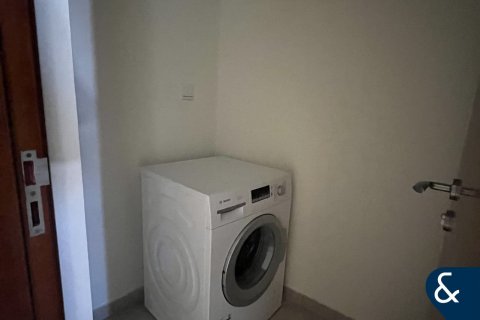 Снять в аренду квартиру в Motor City, Дубай: 2 спальни, 140м², № 91495 - фото 19