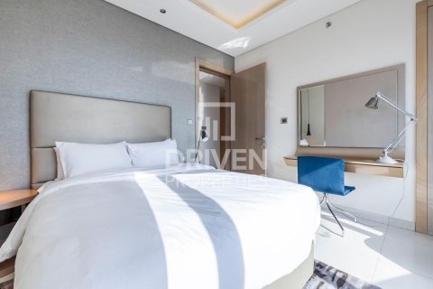Apartment in DAMAC Towers by Paramount, Business Bay, Dubai 3 bedrooms, 162.21 sq.m. № 129600 - photo 7