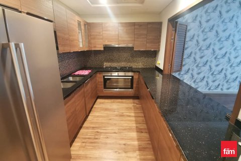 Apartment in Dubai 2 bedrooms, 163.6 sq.m. № 40647 - photo 5