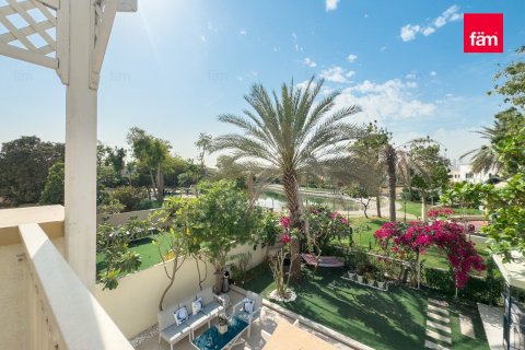Villa en Dubai, 3 dormitorios, 350.9 m², № 40648 - foto 2