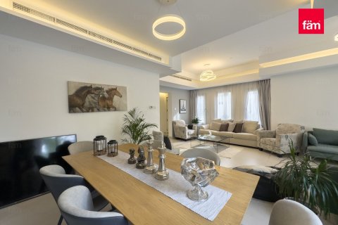 Villa en Dubai, 3 dormitorios, 350.9 m², № 40648 - foto 6