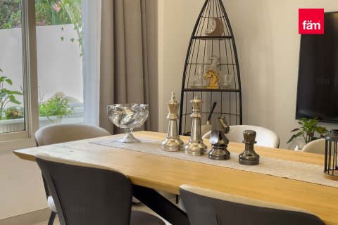 Villa en Dubai, 3 dormitorios, 350.9 m², № 40648 - foto 8