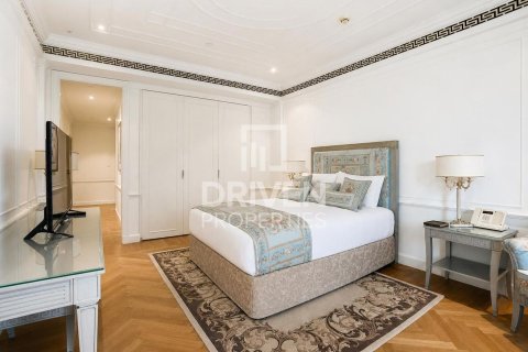 Dúplex en Palazzo Versace, Culture Village, Dubai, 3 dormitorios, 471.48 m², № 126483 - foto 15