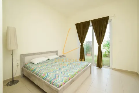 Appartement à EMAAR South, Dubai South (Dubai World Central), Dubai, 3 chambres, 247 m², № 105486 - photo 9