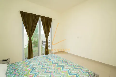 Appartement à EMAAR South, Dubai South (Dubai World Central), Dubai, 3 chambres, 247 m², № 105486 - photo 6