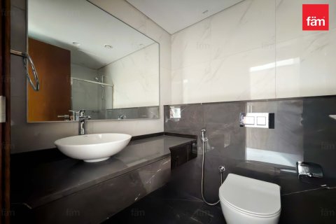 Apartment in Business Bay, Dubai 3 bedrooms, 151.9 sq.m. № 95429 - photo 18