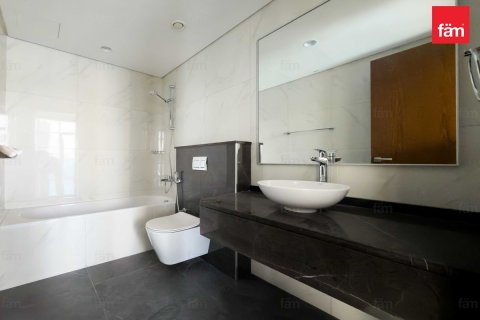 Apartment in Business Bay, Dubai 3 bedrooms, 151.9 sq.m. № 95429 - photo 17