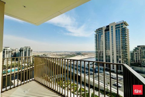 Купить квартиру в Дубае: 2 спальни, 102.2м², № 95431 - фото 2