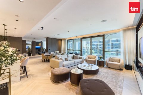 Квартира в City Walk, Дубай, 3 спальни, 225.7м², № 95427