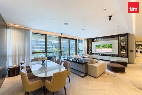 Купить квартиру в City Walk, Дубай: 3 спальни, 225.7м², № 95427 - фото 2