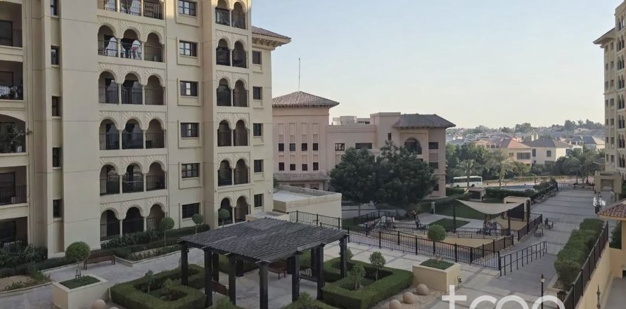 Appartement à Dubai, 2 chambres, 127.28 m², № 120200