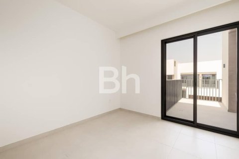 Townhouse in Arabian Ranches 3, Dubai 3 bedrooms, 211 sq.m. № 57739 - photo 5