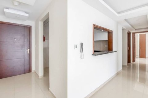 Apartment in Jumeirah Village Circle, Dubai 2 bedrooms, 122 sq.m. № 57740 - photo 3