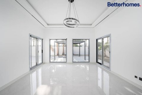 Villa in Dubai 6 bedrooms, 527 sq.m. № 57734 - photo 4