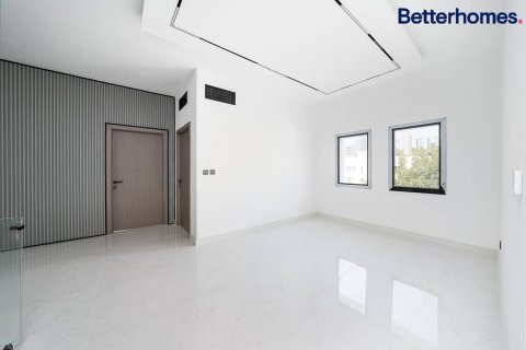 Villa in Dubai 6 bedrooms, 527 sq.m. № 57734 - photo 7