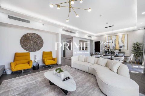 Apartamento en Umm Suqeim, Dubai, 4 dormitorios, 356 m², № 57735 - foto 16