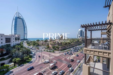 Apartamento en Umm Suqeim, Dubai, 4 dormitorios, 356 m², № 57735 - foto 14