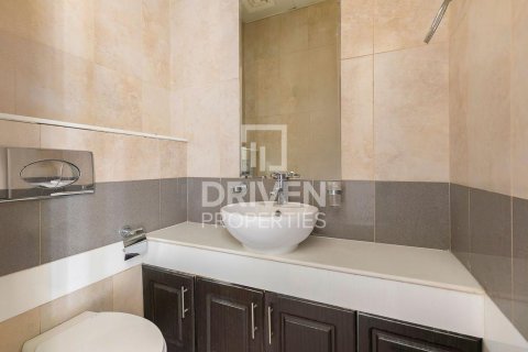Townhouse in District 10, Jumeirah Village Circle, Dubai 4 bedrooms, 170.29 sq.m. № 135881 - photo 23