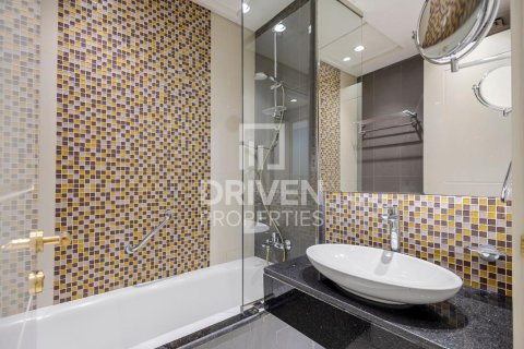 Appartement à Downtown Dubai (Downtown Burj Dubai), Dubai, 3 chambres, 159.98 m², № 135888 - photo 17