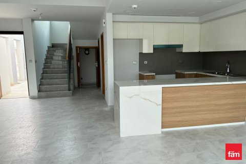 Villa à Dubai, 3 chambres, 161 m², № 97508 - photo 3