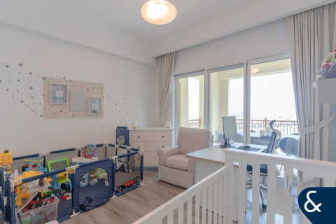 Купить квартиру в Пальме Джумейре, Дубай: 3 спальни, 227м², № 99084 - фото 16