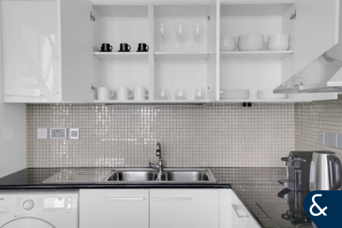Снять в аренду квартиру в DIFC, Дубай: 1 спальня, 90м², № 99094 - фото 5