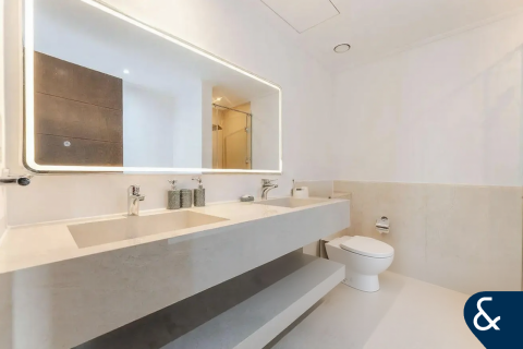 Apartment in SOUTH RIDGE in Downtown Dubai (Downtown Burj Dubai), Dubai 2 bedrooms, 132 sq.m. № 99075 - photo 8