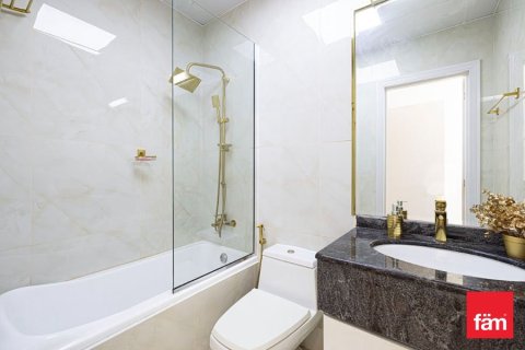 Apartment in Dubai Marina, Dubai 1 bedroom, 62.9 sq.m. № 47651 - photo 13