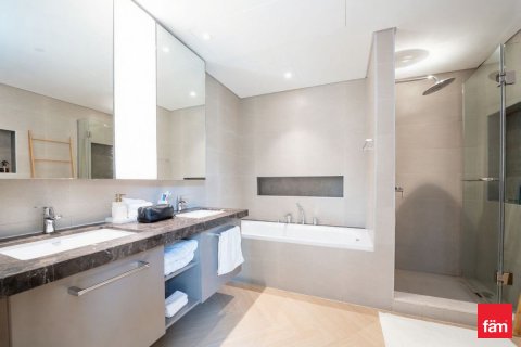 Apartamento en Downtown Dubai (Downtown Burj Dubai), Dubai, 2 dormitorios, 146.8 m², № 90377 - foto 15