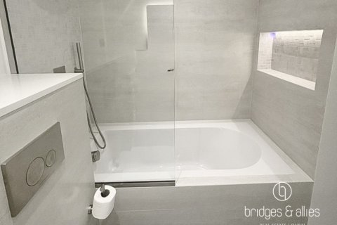 Apartamento en Downtown Dubai (Downtown Burj Dubai), Dubai, 2 dormitorios, 113 m², № 83815 - foto 13