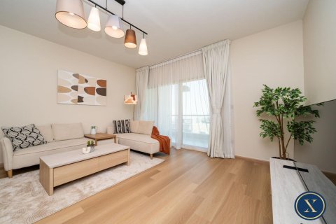 Apartment in Greens, Dubai 1 bedroom, 71 sq.m. № 45739 - photo 3