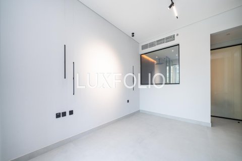 Apartment in Downtown Dubai (Downtown Burj Dubai), Dubai 2 bedrooms, 145 sq.m. № 45736 - photo 15